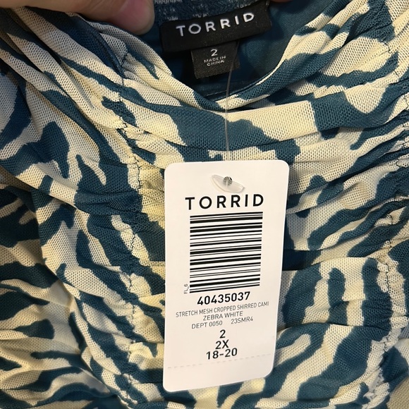 NWT Torrid shirred cami, size 2X - Picture 4 of 8